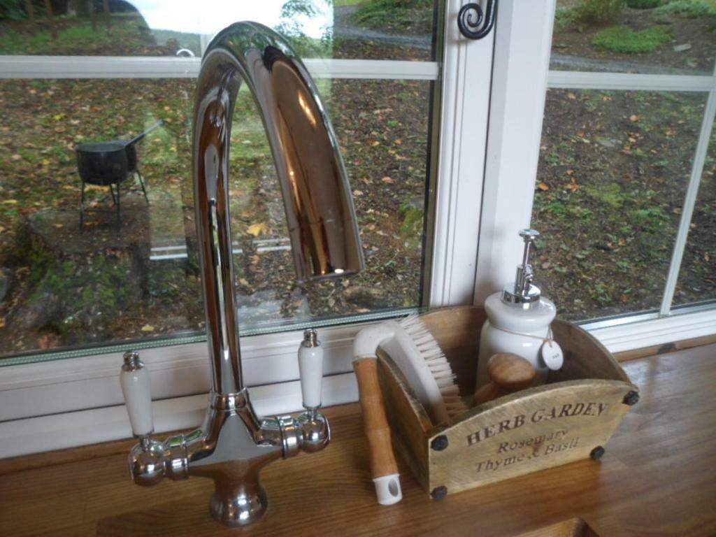Borthwickbrae Shepherd'S Hut Хоик Экстерьер фото